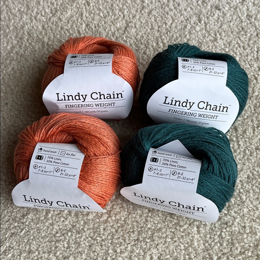 Destash NWT 4 balls Knit Picks Lindy Chain Yarn